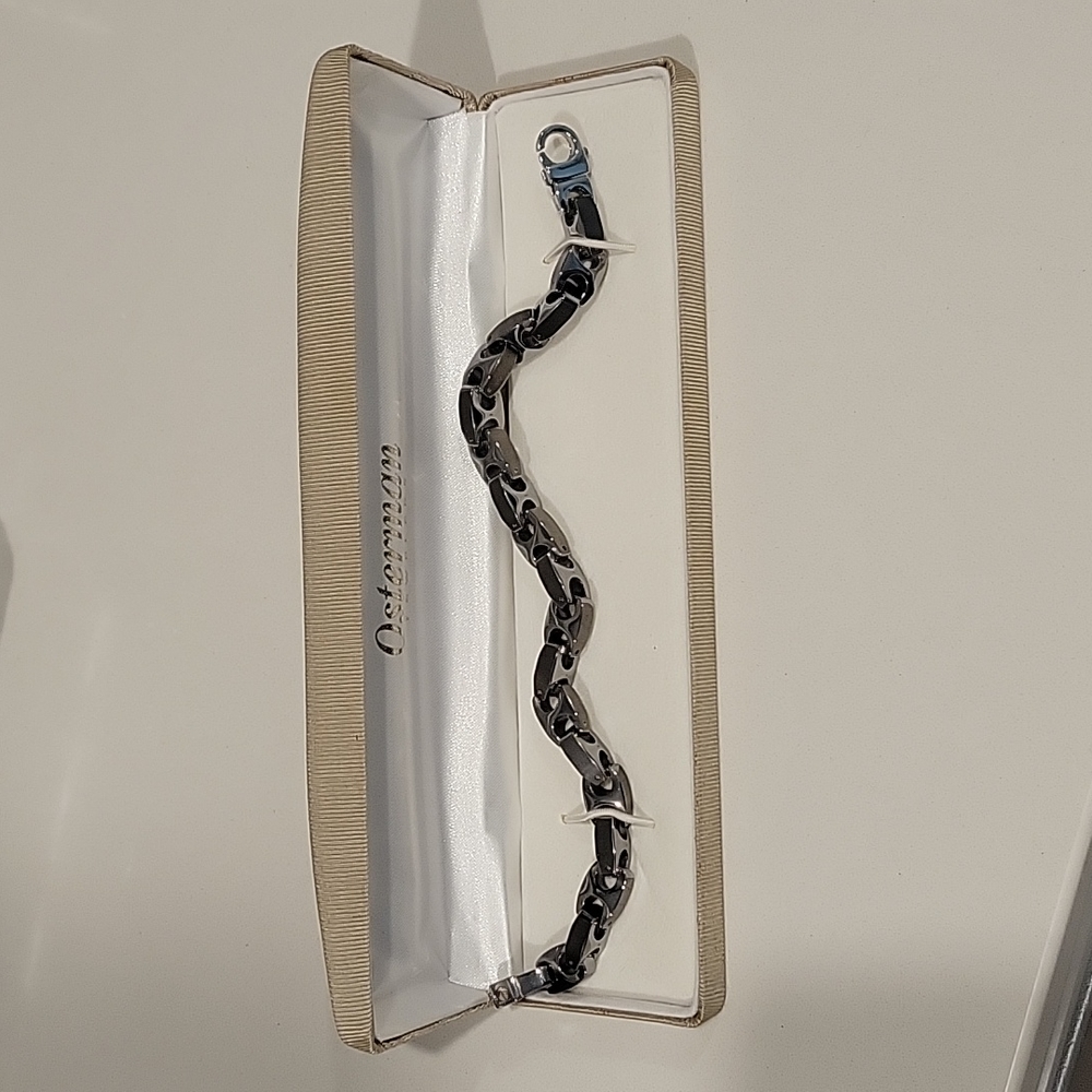 Men's chain link bracelet